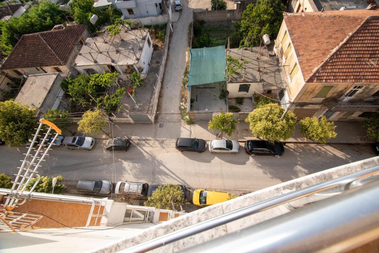 Ami Apartament Vlorë Buitenkant foto
